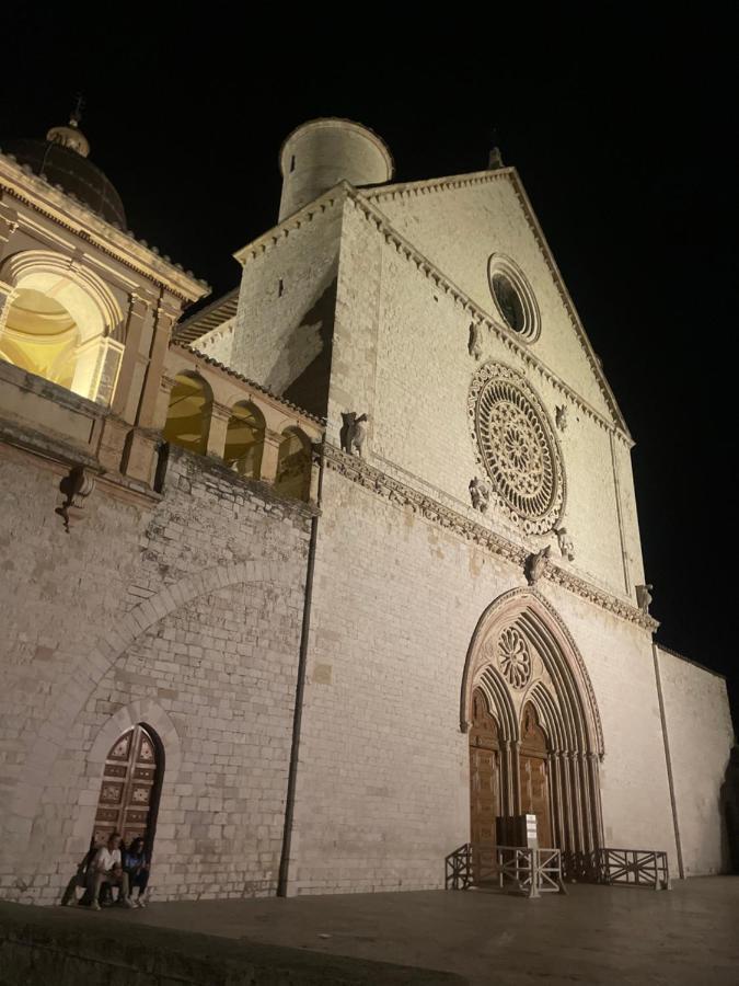 Ferienwohnung La Casa Dell'Artista Assisi Exterior foto